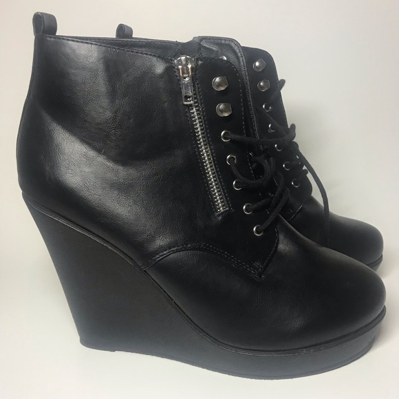 torrid Shoes - Black high bootie torrid Shoes - Black high bootie
